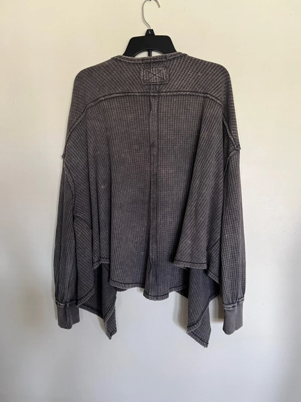 We The Free Washed Gray V-Neck Waffle Knit Pullover - Picture 6 of 7